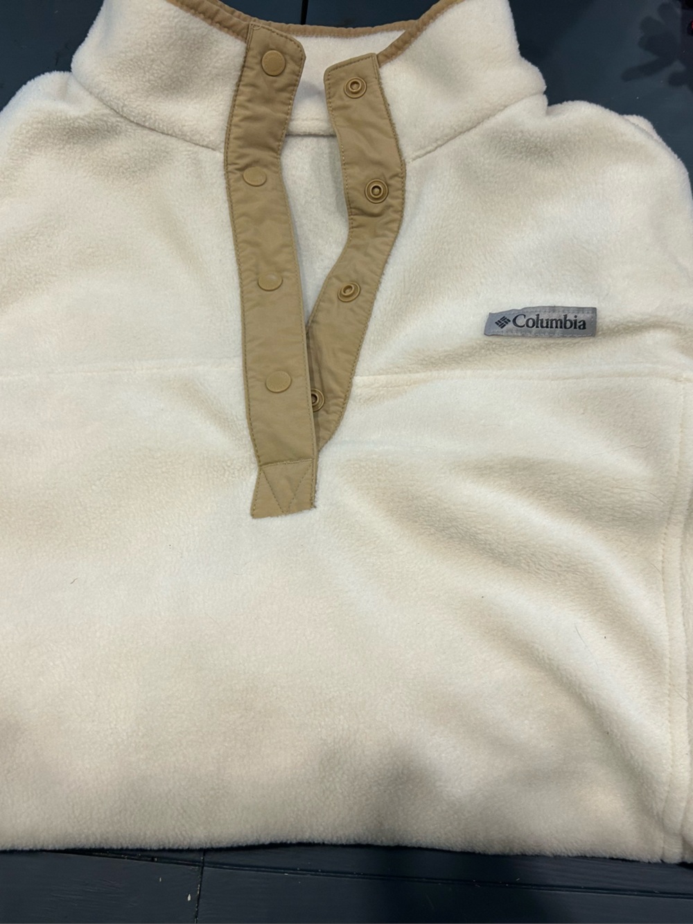Columbia Cream Fleece Pullover with Tan Snap Placket